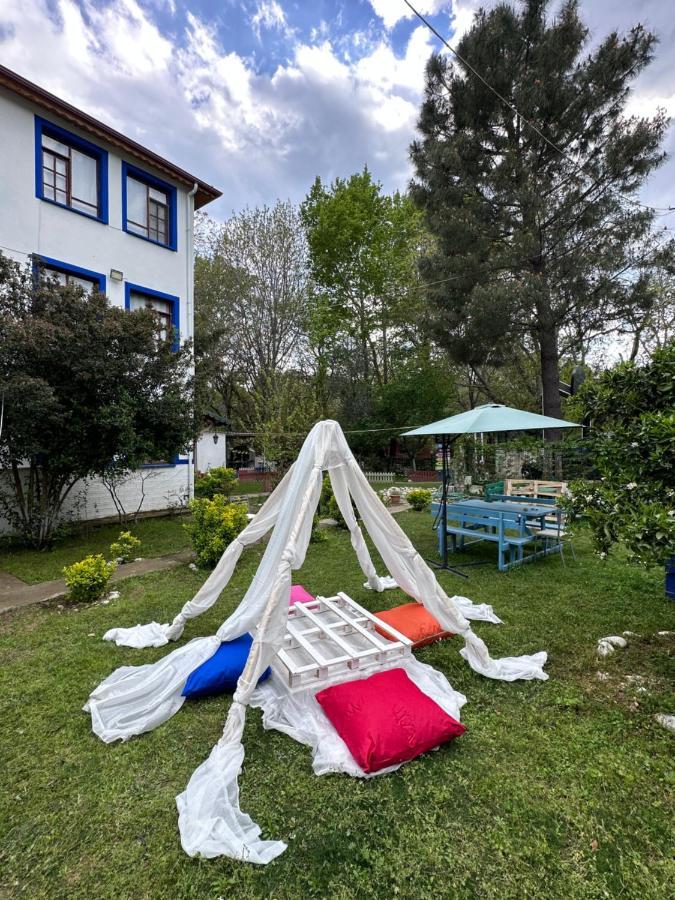 Sakliderebutikotel Edremit  Eksteriør billede